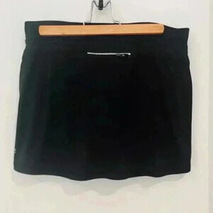 Champion C9 Women’s Run Skort  - BLACK - Size Medium
